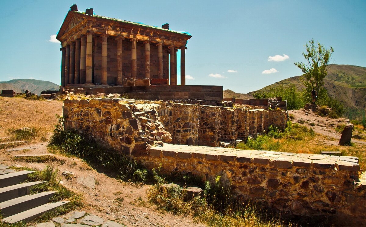 Храм гарни в армении фото