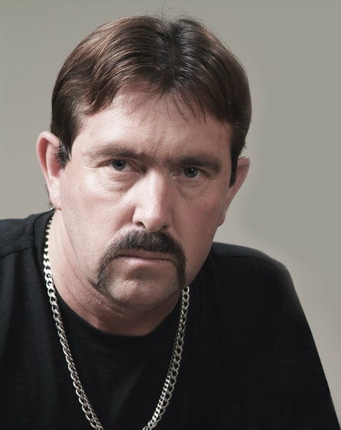 Владимир Ждамиров прославился  и стал узнаваем вместе с группой "Бутырка".  фото: яндекс -картинки.