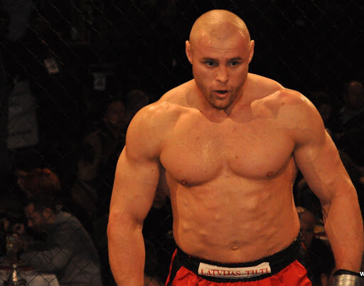 Константин Глухов.