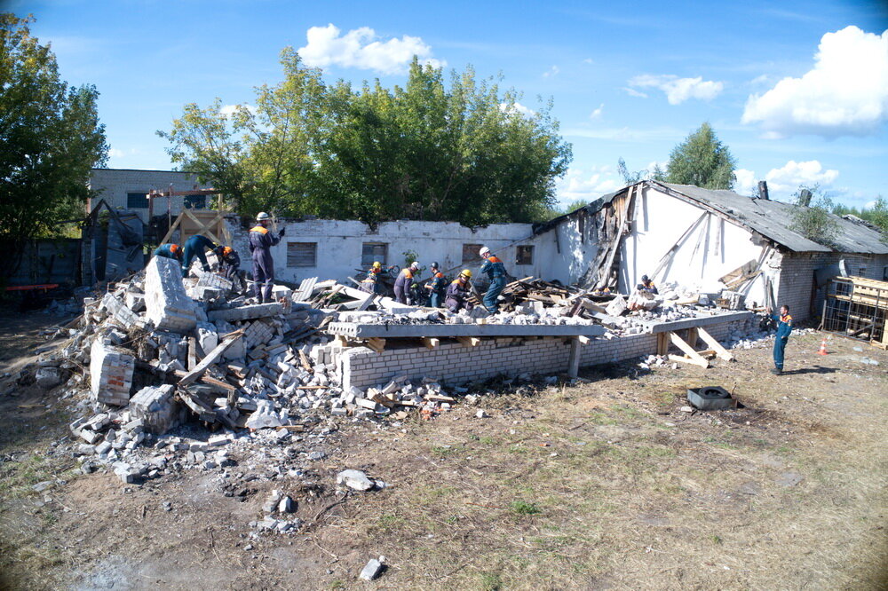 Прибывшие на место ЧС пожарные ликвидировали все очаги возгорания. 