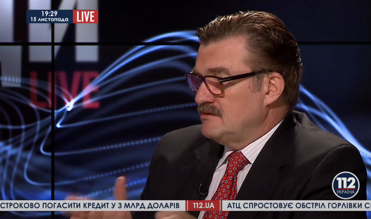 Тоже аналитик. Кадр с Ютуба