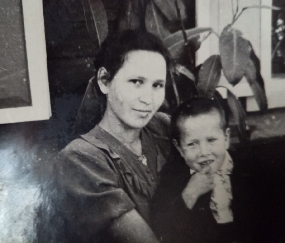 Бабушка с моим отцом