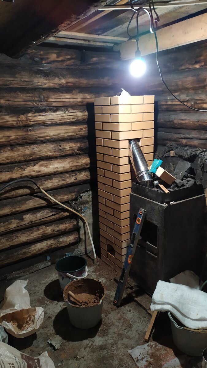 Начало дымохода.