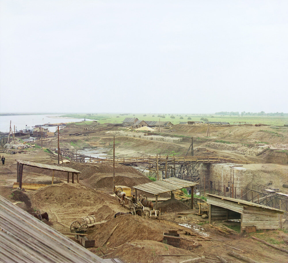 С. М. Прокудин-Горский. Работы по постройке шлюза [на р. Оке у с. Белоомут]. 1912 год (фото с сайта "Открытый исследовательский проект «Наследие С. М. Прокудина-Горского»)