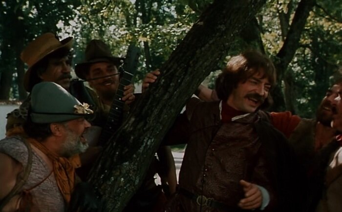 Дон Сезар де Базан (М. Боярский) с товарищами.