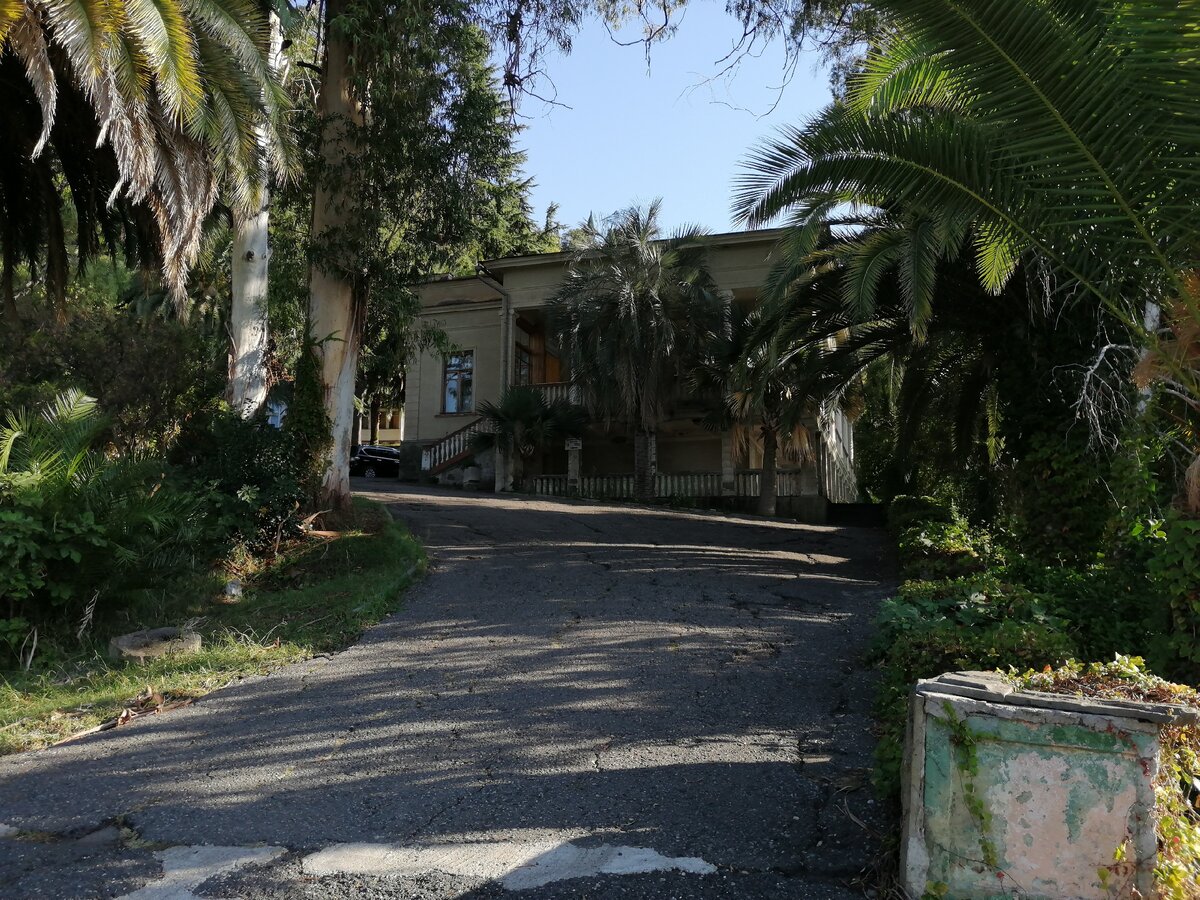 Дача Сталина в Новом Афоне. Фото Светы Давыдовой