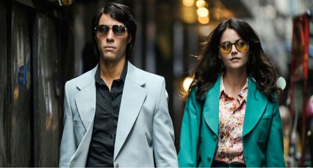 Он и его подельница. Кадр из фильма