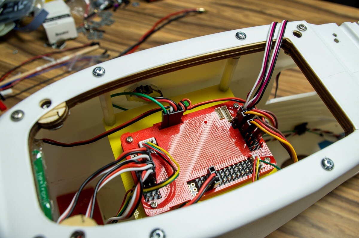 Встроенный полетный контроллер APM