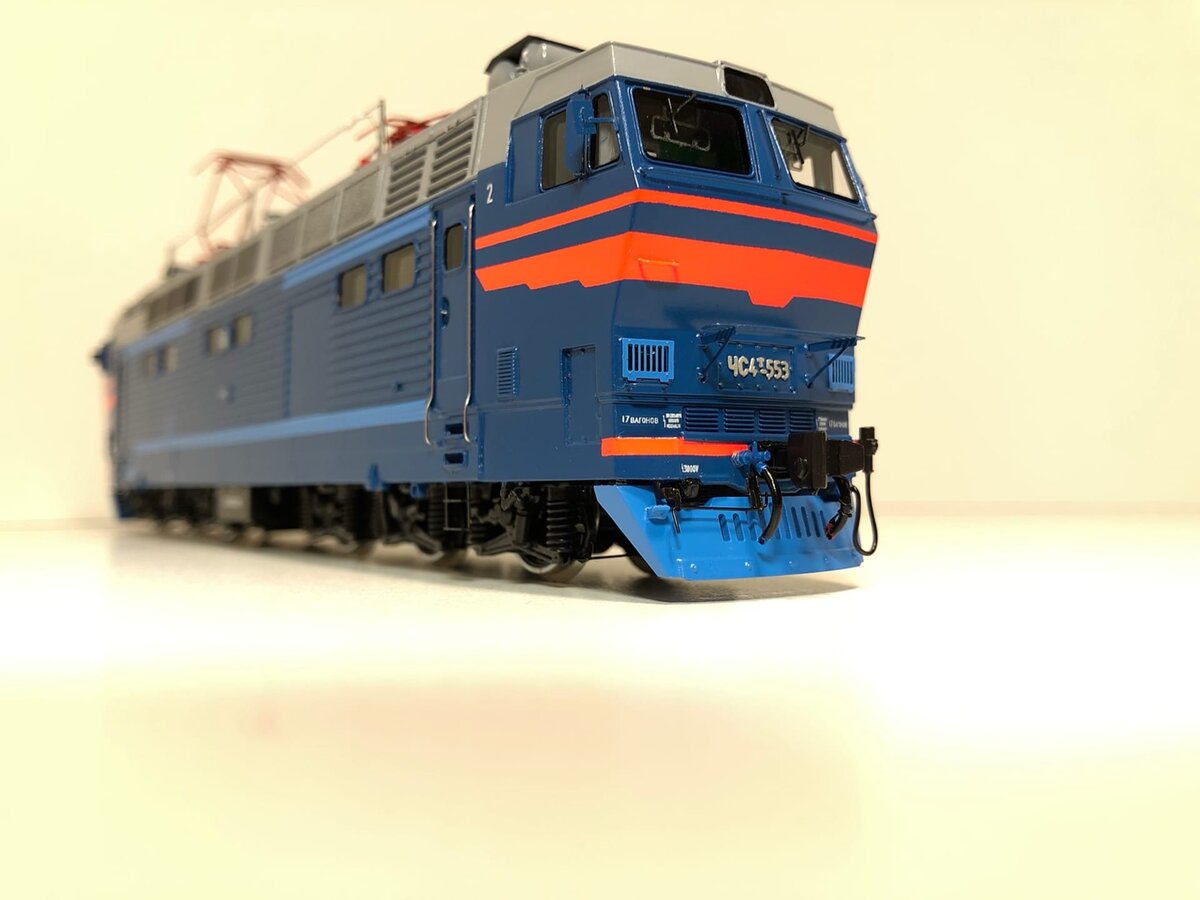 Модель электровоза ЧС4Т-553