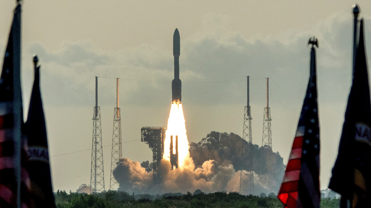 Запуск марсохода Perseverance. Взято из Яндекс-картинок