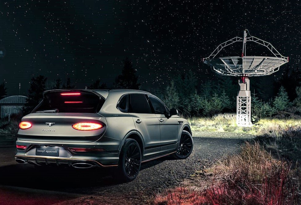 Баззу Лайтеру — или Дарту Вейдеру — понравится эта космическая Bentayga, созданная для одного клиента Bentley.