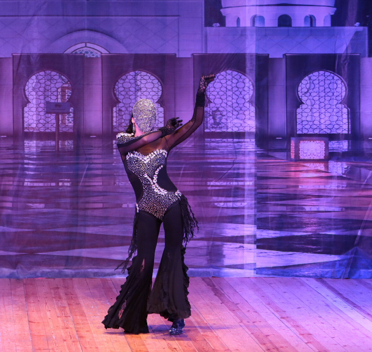 Танец “Misterio” на фестивале «Гранд Беллиданс V» в ЦКИ «Авангард». 14 октября 2018 г.