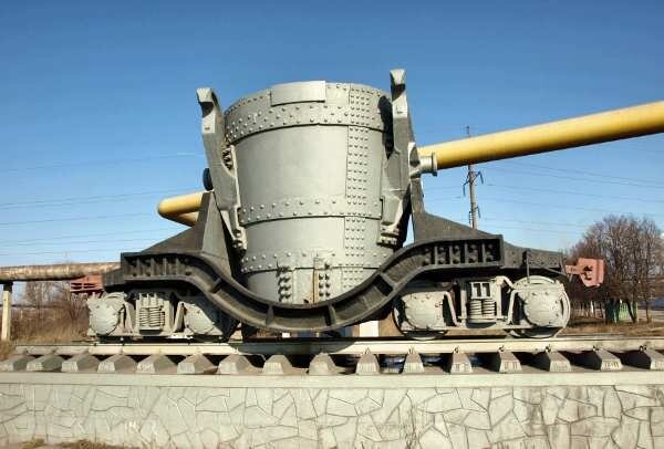 Изготовленная на заводе "Красное Сормово" тележка-шлаковоз, хранящаяся на предприятии "Тулачермет" / Красное Сормово"