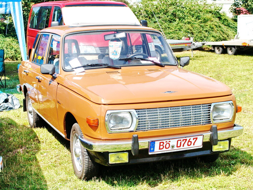 Автомобиль Wartburg-353 родившийся во времена Советского Союза в ГДР  Wartburg-353 – «машина мира» из ГДР. | СОЮЗАВТО | Дзен