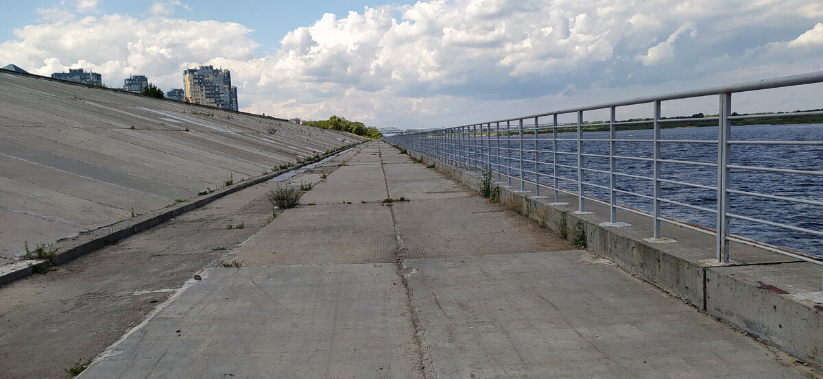 Голый бетон