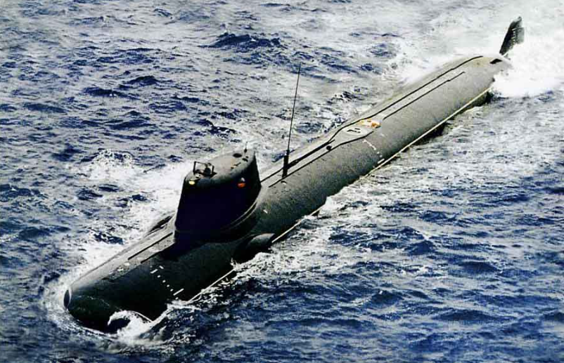 Российская атомная глубоководная станция АС-12 Лошарик. Вполне себе могла провернуть такой финт