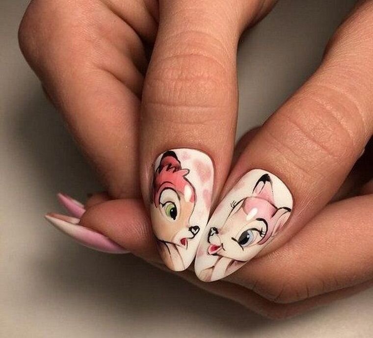Мультяшные рисунки на ногтях