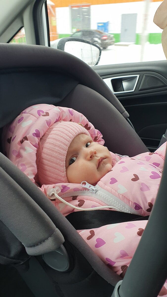 Опять куда-то намылилась, кукушка