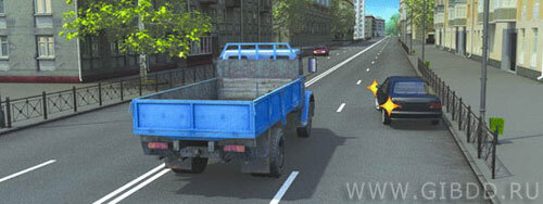 Можно ли водителю легкового автомобиля в данной ситуации начать движение от тротуара?