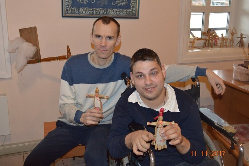 ".. «вера», «надежда», «доброта», «любовь» становятся не просто звуком, а чем-то особенным"  Михаил Чукчин - волонтер СПБ БОО «Апельсин» и близкий друг Коли.