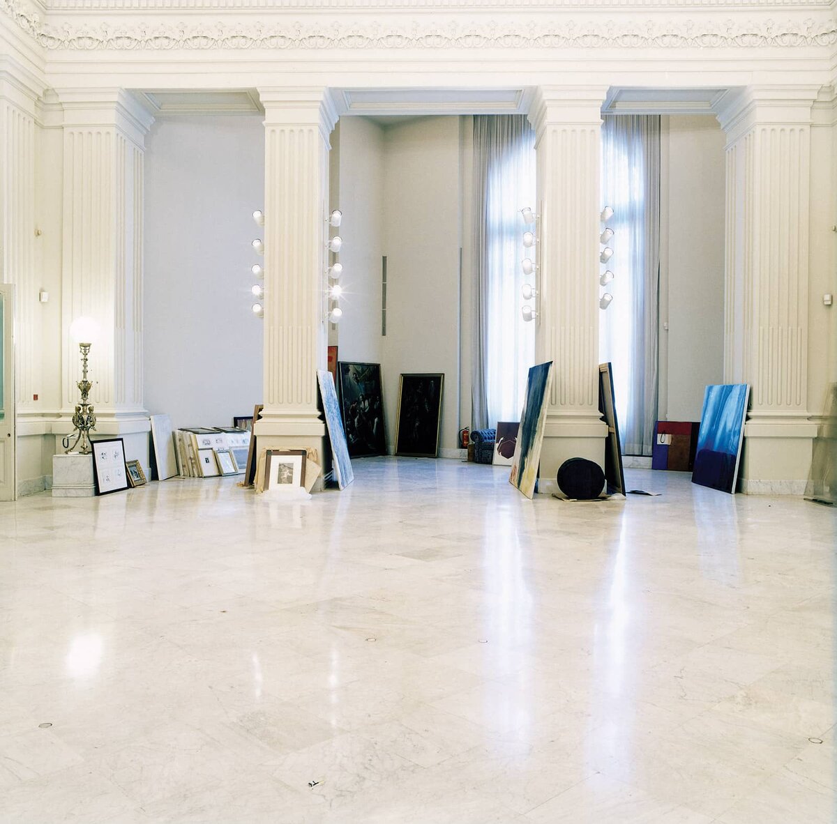 Кандида Хёфер. Банк Испании Мадрид IV, 2000 Фотография © Candida Höfer/VG Bild-Kunst, Bonn