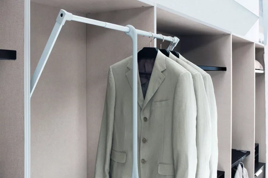 Гардеробный лифт (взято из интернета)