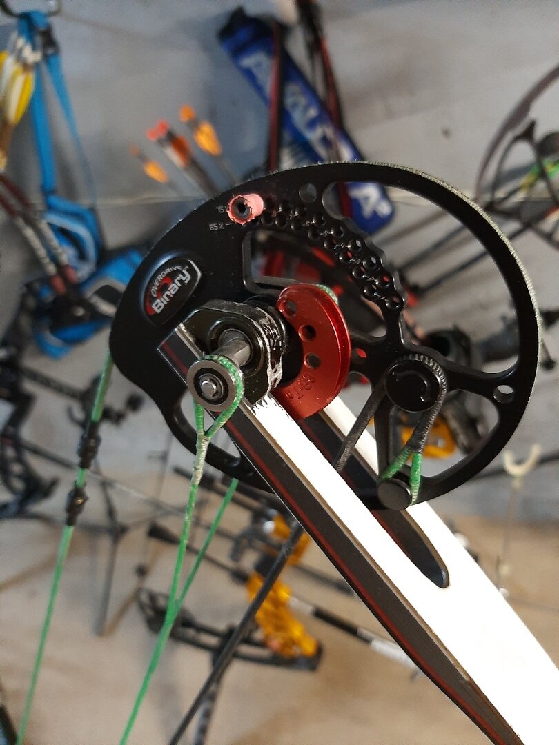 Верхний блок и кусочек плеча. 