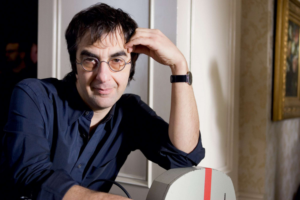 Atom Egoyan. Атом Эгоян фильмы. Армянский Режиссер. Chloe Atom Egoyan.