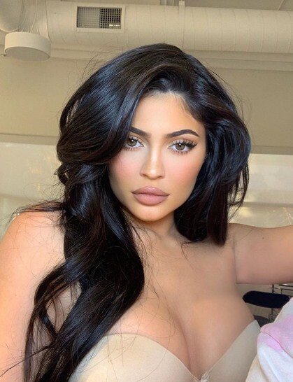 Фото: https://www.instagram.com/kyliejenner/