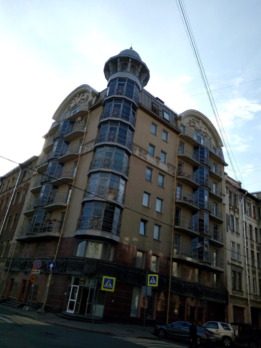 Дом N 13 корпус 2 на ул. Тележная. Построен в 2008 году. Фото из архива автора