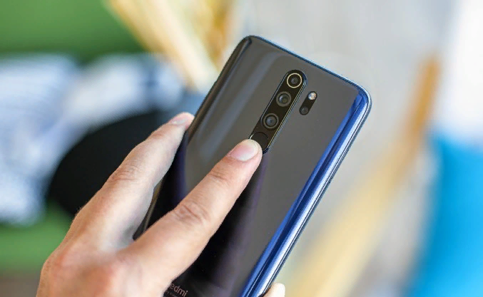 Бюджетник Xiaomi с металлическим корпусом, топовым процессором и 64МП камерой дешевле на 4000р в М.Видео1