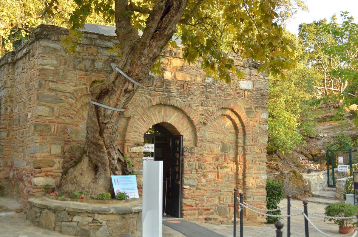 Дом Девы Марии в Эфесе