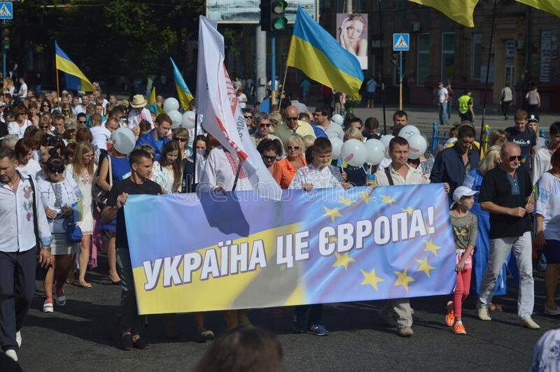 так и отмечают день независимости на Украине