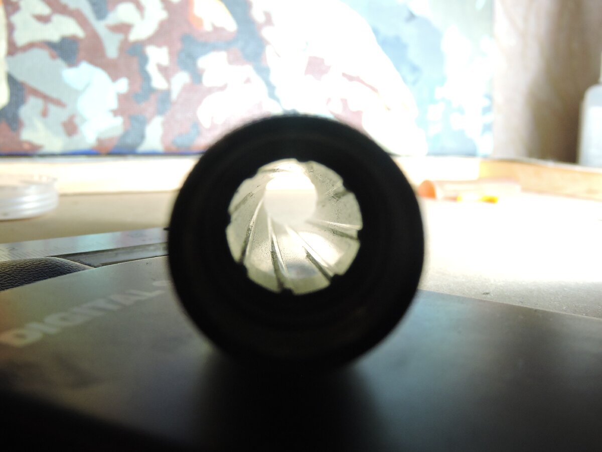 Канал с нарезами длинной 130мм.