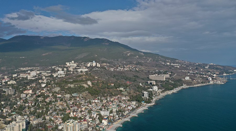 Вид на Южное побережье // Туристический портал Республики Крым, Сергей Коршунов