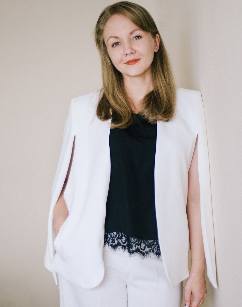 Светлана Костикова, г. Москва, мама троих детей, преподаватель экономических и финансовых дисциплин, организатор ЕИФ (Евразийский Инвестиционный Форум частного капитала).