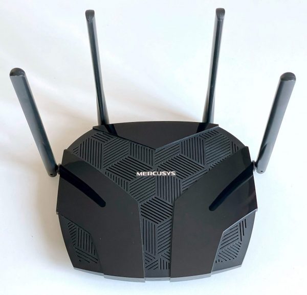 Обзор роутера Mercusys MR70X: Как уместить Wi-Fi 6 в три тысячи рублей?10