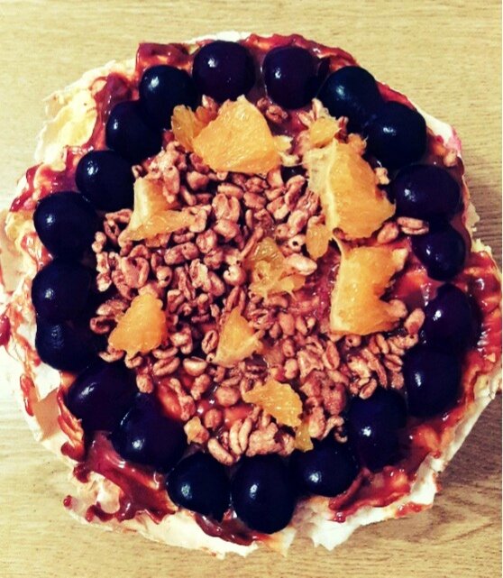 И с другого ракурса (апельсинки можно было, конечно, и покрасивее нарезать, но суть вы поняли)