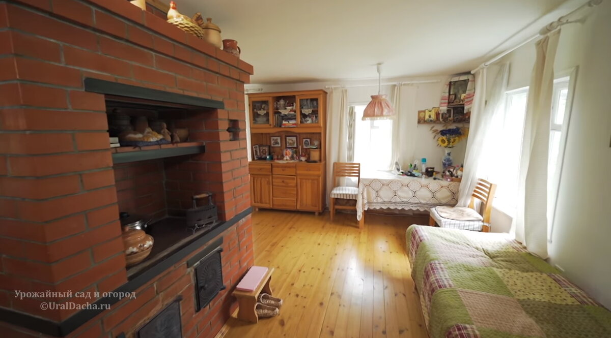 Русская печь в доме на даче