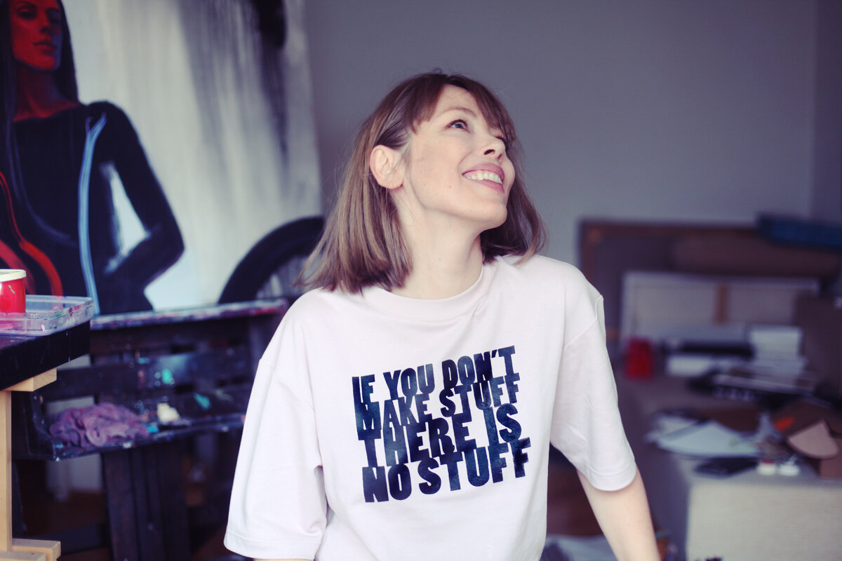 If you don't make stuff there is no stuff — футболку я напечатала шелкографией у себя в мастерской, вдохновившись фразой Илона Маска и поддержкой патронами моего проекта.