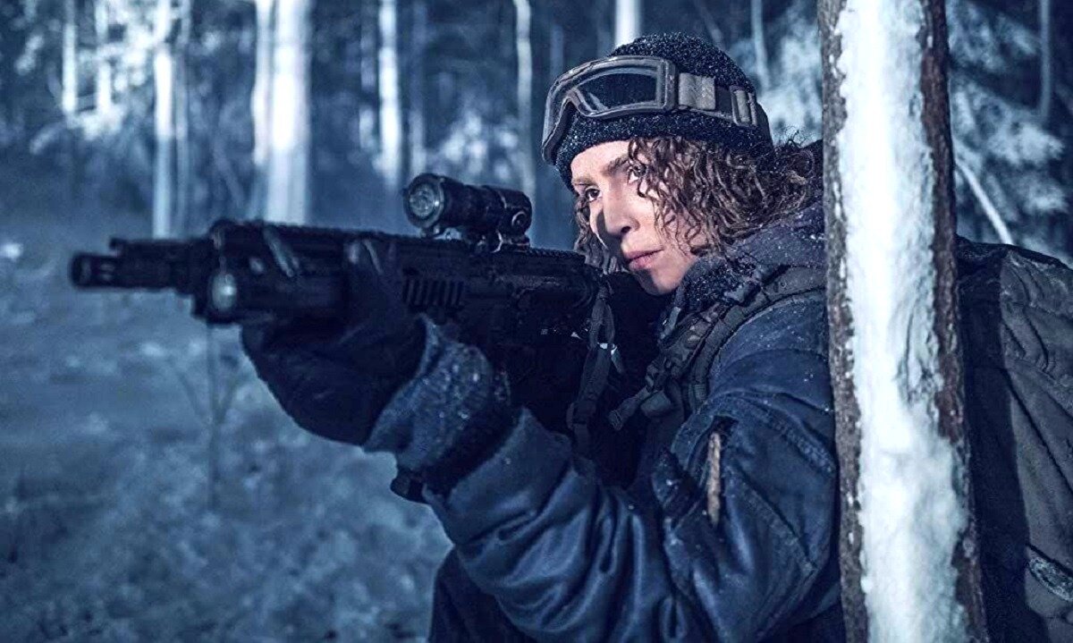 Нуми Рапас в амплуа крутой бой-бабы... пардон - экшен-девушки,  уже настолько обыденное явление., что и не удивляет. 