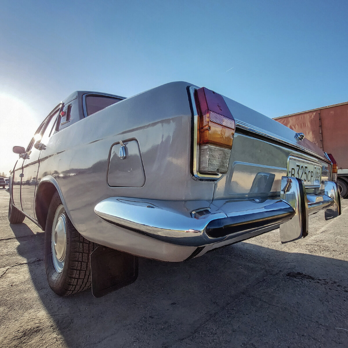 Эта машина второй серии. То есть, первый "рестайлинг" оригинальной 24-ки.