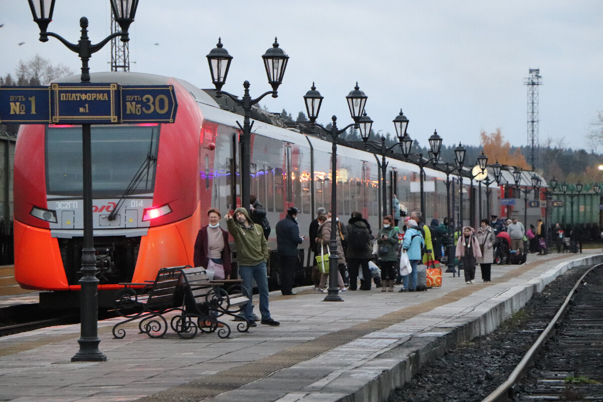 Место не у стола в ласточке