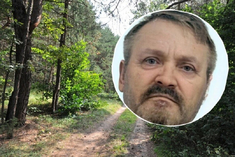     Волонтеры пытаются установить местонахождение мужчины. Фото: Иван ВИСЛОВ // ПСО "ЛизаАлерт НСО".