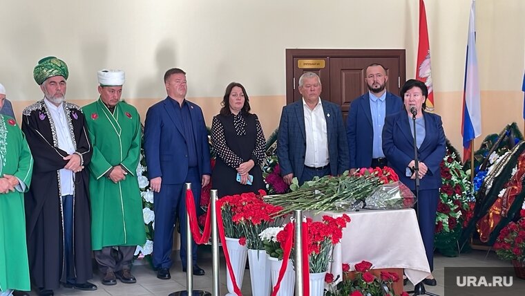    Соболезнования родным выразила мэр Кыштыма Людмила Шеболаева