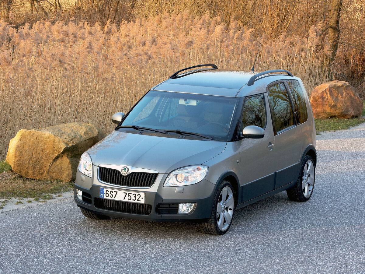 Skoda Roomster цвета