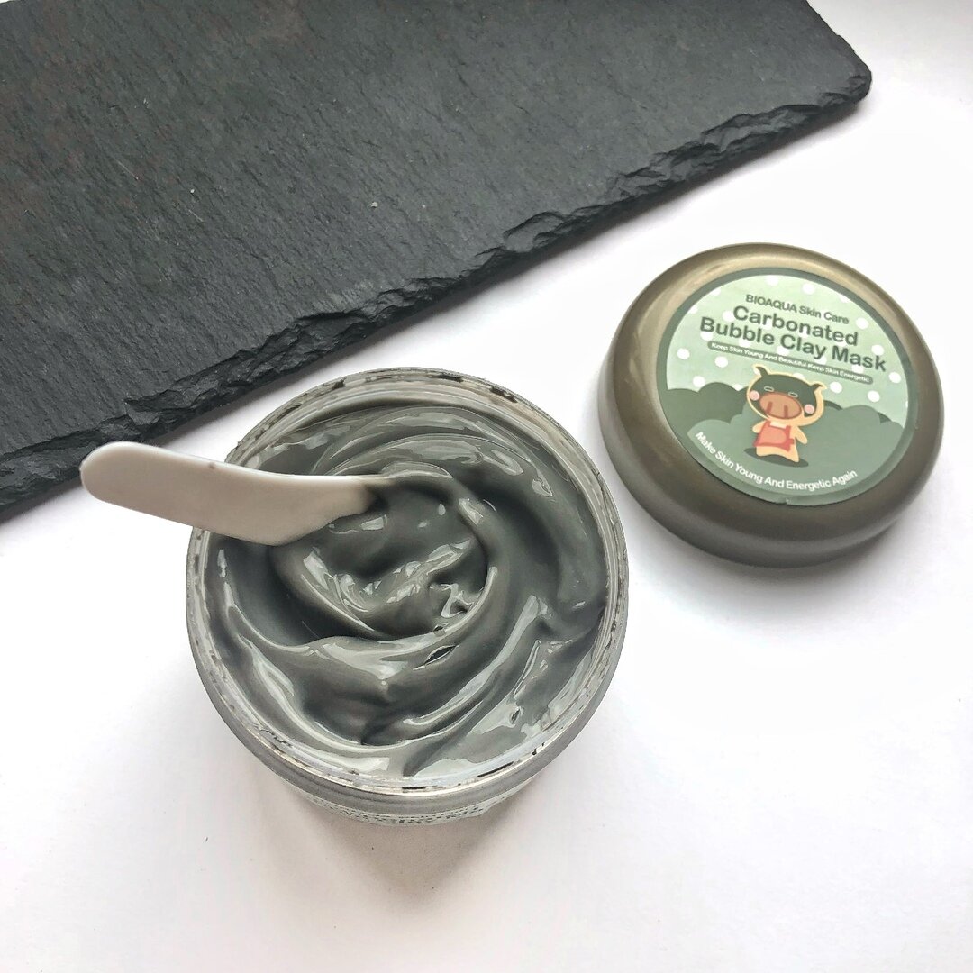 Кислородная очищающая маска для лица BIOAQUA на основе глины, 399 руб.