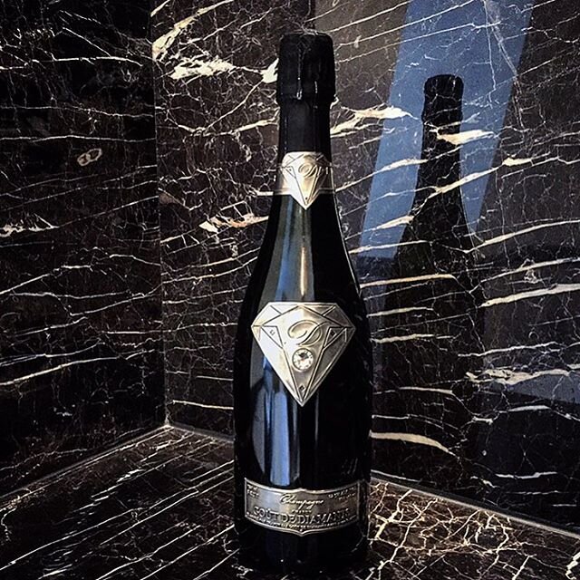 Diamonds Champagne