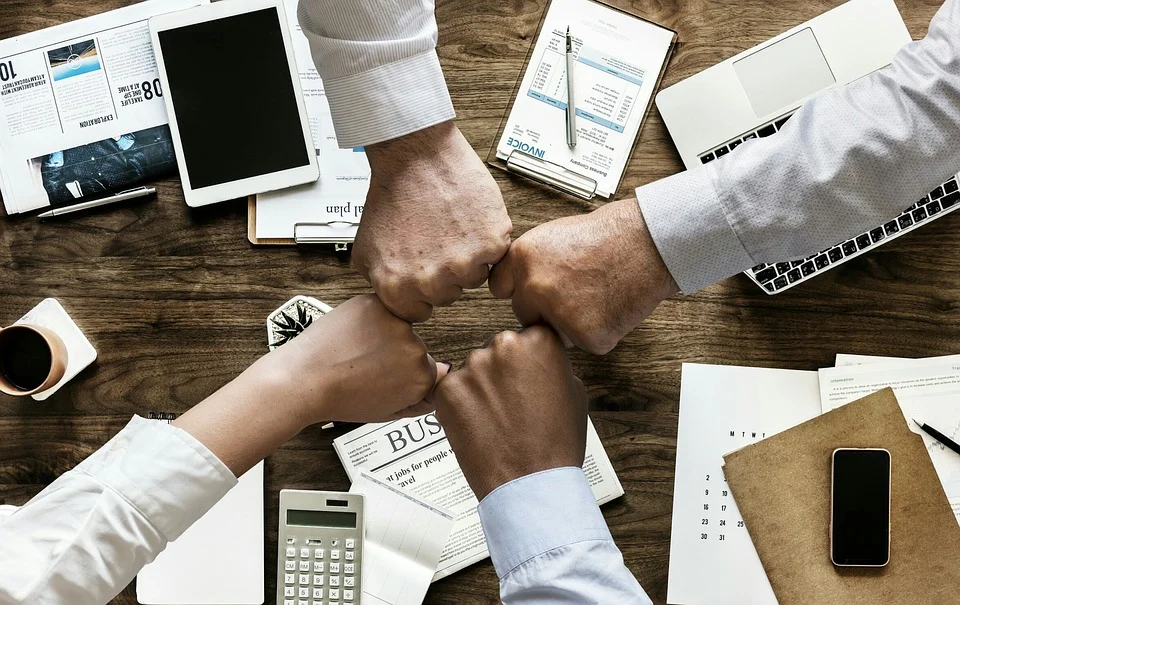 Дружная команда на работе - почти 100% успеха