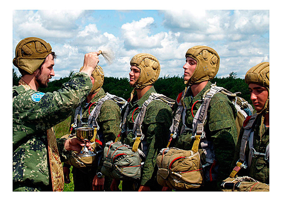 Единство военное. Солдаты России. Военные фотографии. Воины Российской армии. Русский солдат.